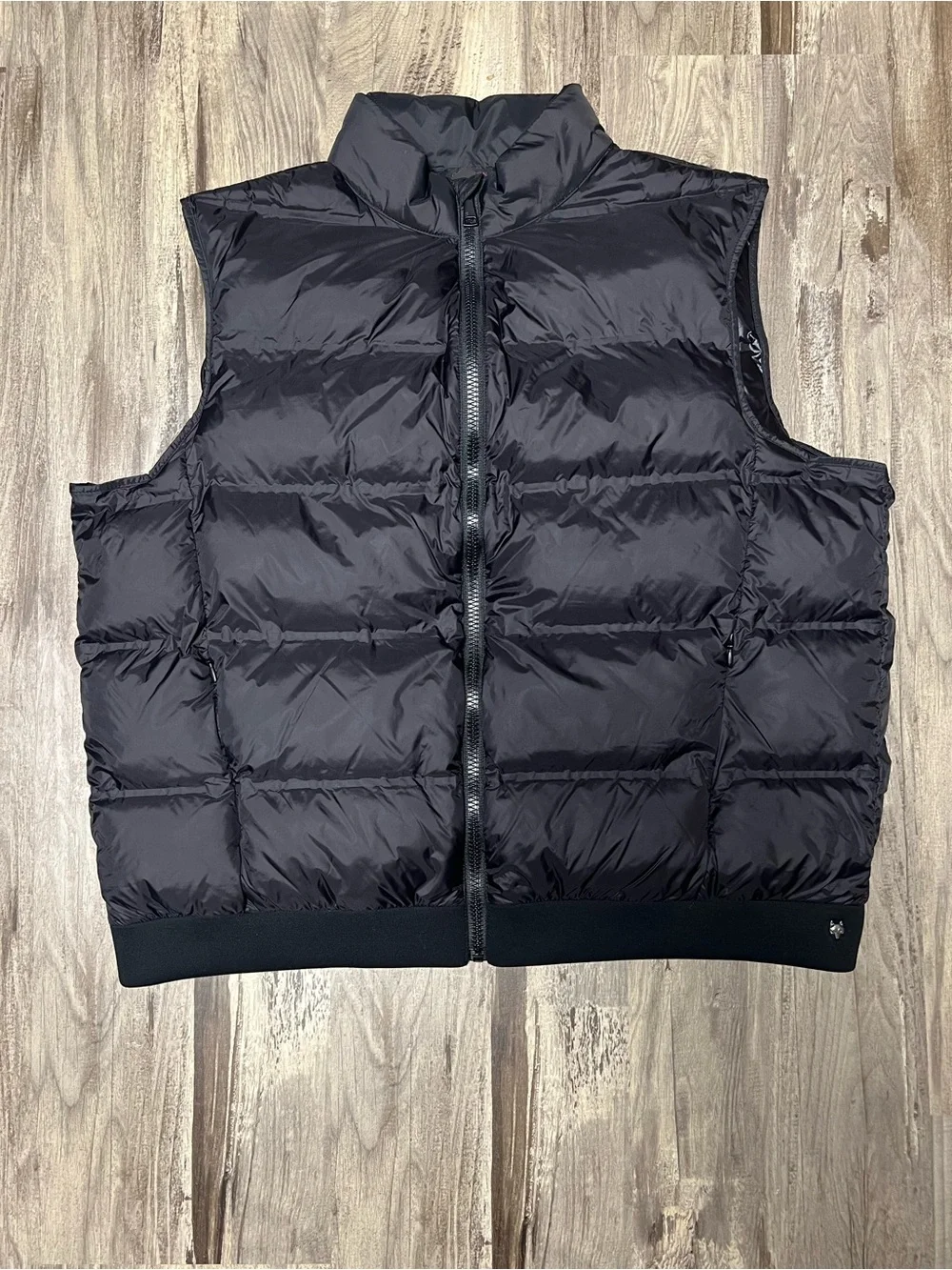 Greyson Clothiers Womens Eos Puffer Vest Black Size XL Golf Outerwear Wolf Logo - Picture 1 of 6